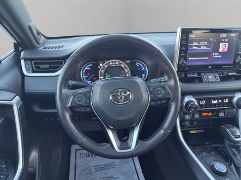 Used 2022 Toyota RAV4 XSE image 10