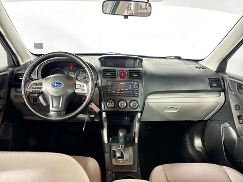 Used 2015 Subaru Forester 2.5i Premium w/ All-Weather Package AWD/4WD image 12