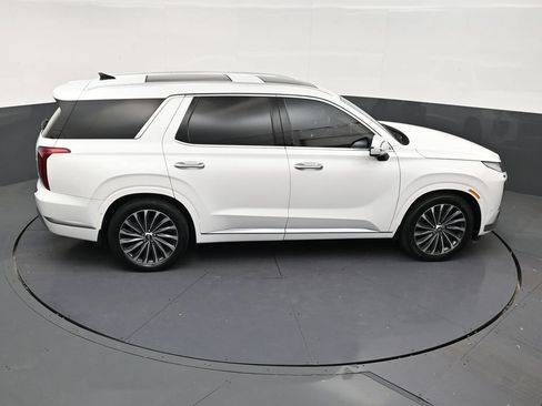 Used 2023 Hyundai Palisade Calligraphy w/ Cargo Package AWD/4WD image 17
