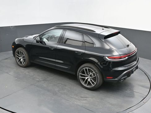 New 2026 Porsche Macan image 30