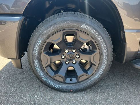 New 2026 RAM 1500 Express AWD/4WD image 25