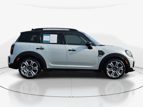 Used 2023 MINI Cooper Countryman S image 2