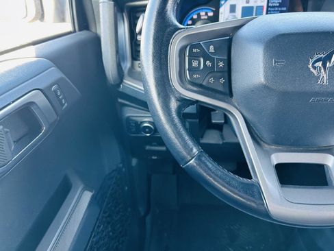 Used 2021 Ford Bronco Outer Banks image 18