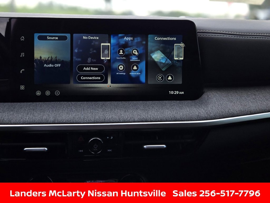 Used 2026 Nissan Kicks SV w/ SV Premium Package FWD image 18