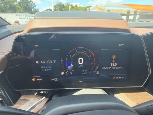 New 2026 Chevrolet Tahoe High Country AWD/4WD image 26