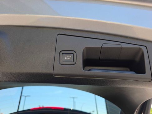 Used 2023 Cadillac XT4 Sport image 30