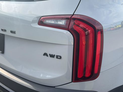 Used 2022 Kia Telluride EX w/ EX Premium Package AWD/4WD image 17