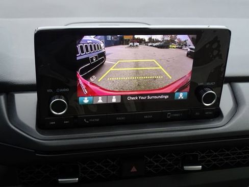 Used 2024 Honda Accord EX image 8