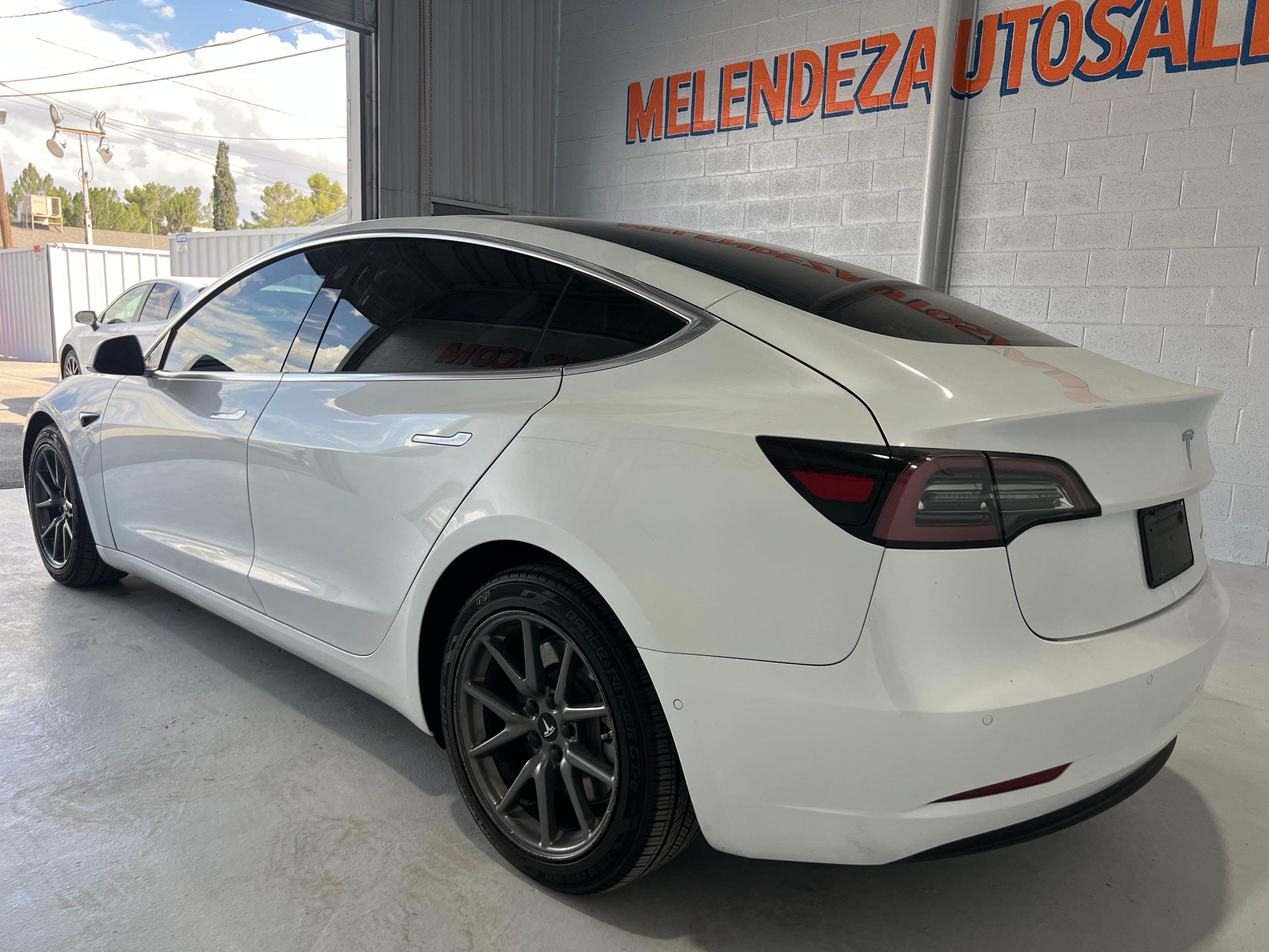 Used 2020 Tesla Model 3 Long Range AWD/4WD image 3