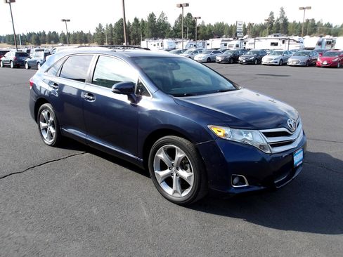 Used 2015 Toyota Venza Limited image 7