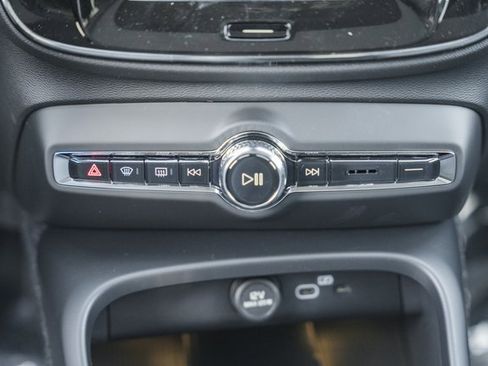 New 2026 Volvo XC40 B5 Plus w/ Protection Package Premier image 23