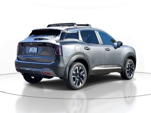 New 2026 Nissan Kicks SV image 3
