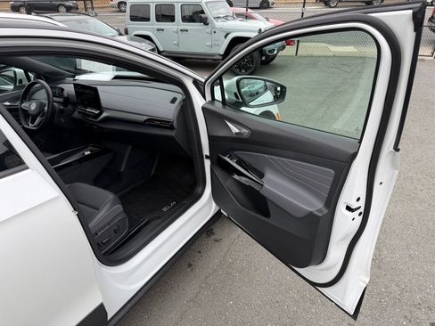 Used 2023 Volkswagen ID.4 Pro S Plus AWD/4WD image 37
