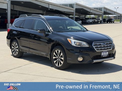 Used 2016 Subaru Outback 2.5i Limited AWD/4WD image 2