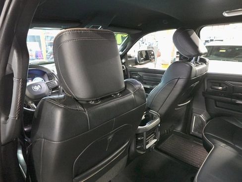 Used 2021 RAM 2500 Limited image 25