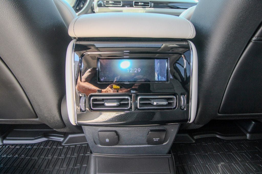Used 2025 Lincoln Aviator Reserve w/ Equipment Group 201A AWD/4WD image 10