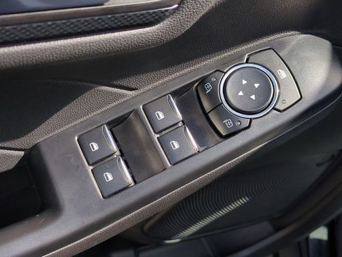 Used 2025 Ford Escape ST-Line image 13