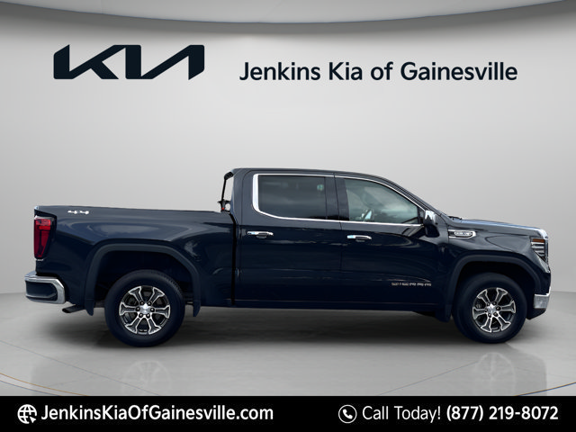 Used 2025 GMC Sierra 1500 SLT AWD/4WD image 2