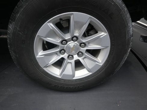 Used 2023 Chevrolet Silverado 1500 LT RWD image 10