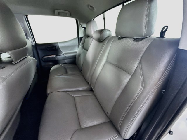 Used 2023 Toyota Tacoma SR5 w/ Technology Package RWD image 24