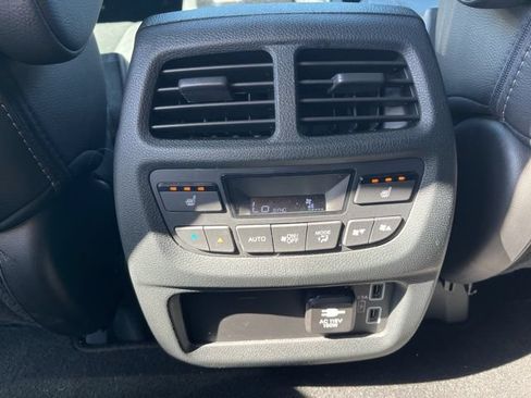Used 2023 Honda Passport Elite image 17