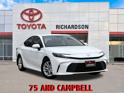 Used 2025 Toyota Camry SE