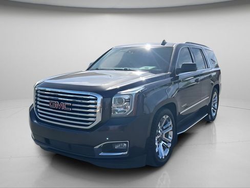 Used 2018 GMC Yukon SLT image 9