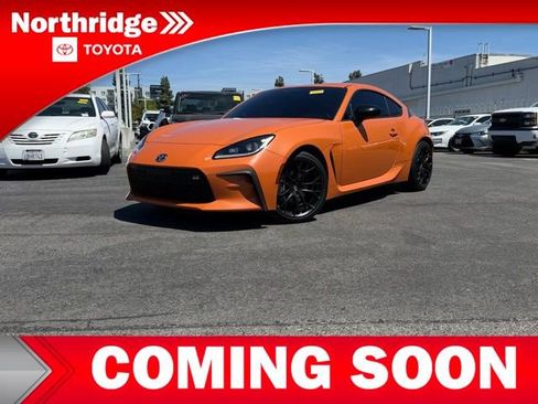 Used 2023 Toyota GR86 10th Anniversary SE image 2