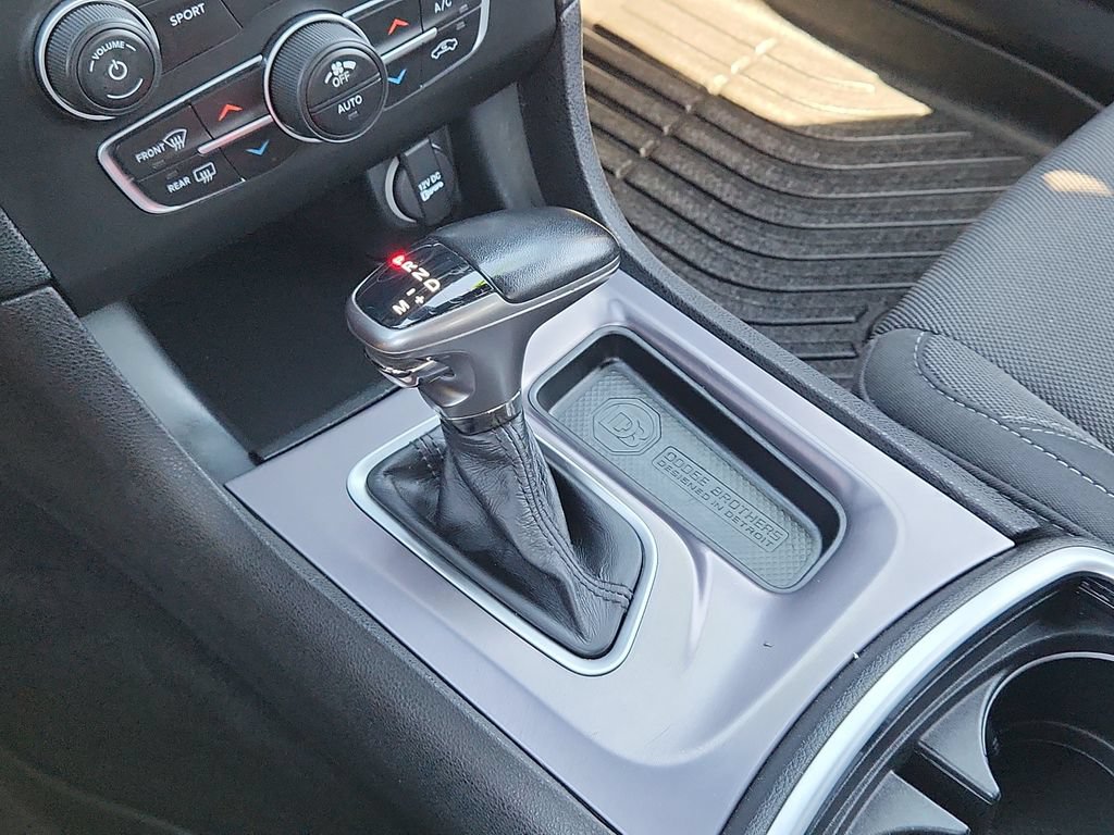 Used 2019 Dodge Charger SXT AWD/4WD image 22