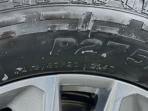 Used 2021 Chevrolet Silverado 1500 RST image 32