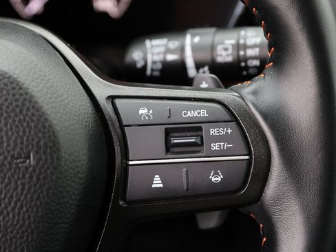 Used 2025 Honda CR-V Sport image 21