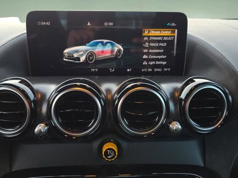 Used 2020 Mercedes-Benz AMG GT R image 31