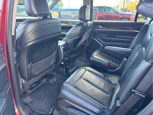 Used 2022 Jeep Grand Cherokee L Limited image 21