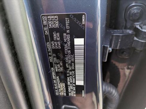 Used 2023 Volvo XC60 B5 Ultimate image 25