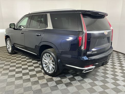 Used 2022 Cadillac Escalade Premium Luxury image 20
