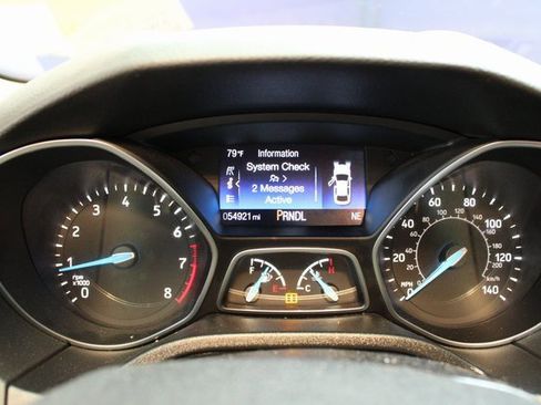 Used 2017 Ford Focus SE image 19