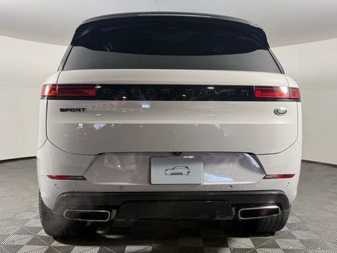 Used 2023 Land Rover Range Rover Sport SE Dynamic image 7