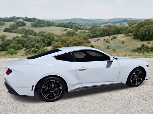 Used 2024 Ford Mustang Coupe RWD image 11