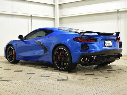 Used 2020 Chevrolet Corvette Stingray Preferred Cpe w/ 2LT Preferred Equipment Group image 6