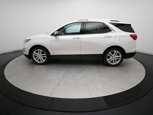 Used 2020 Chevrolet Equinox Premier image 24
