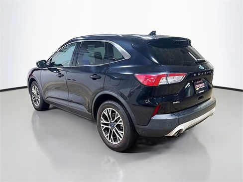 Used 2020 Ford Escape SEL image 9