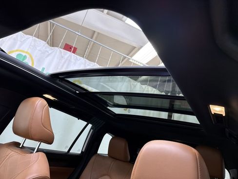 Used 2021 Toyota Highlander Platinum image 23