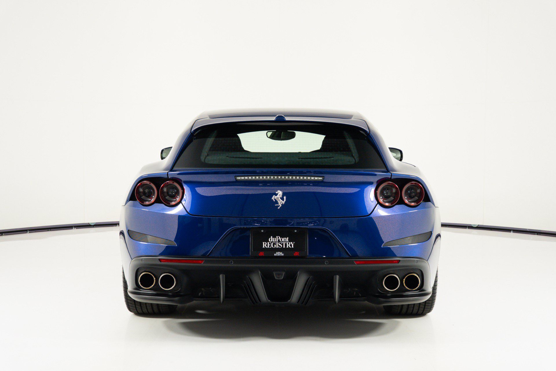Used 2019 Ferrari GTC4Lusso T RWD image 4