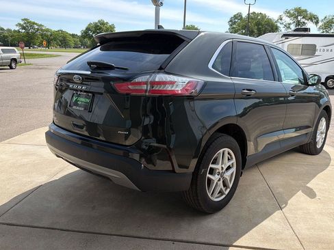 Used 2022 Ford Edge SEL AWD/4WD image 5