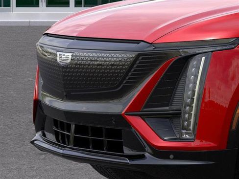 New 2025 Cadillac Lyriq Sport image 13