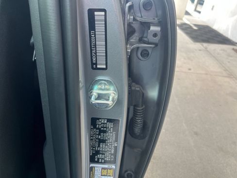 Used 2026 Kia Niro LX FWD image 27