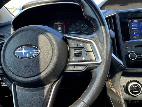 Used 2021 Subaru Crosstrek 2.0i Premium w/ Moonroof Package AWD/4WD image 13