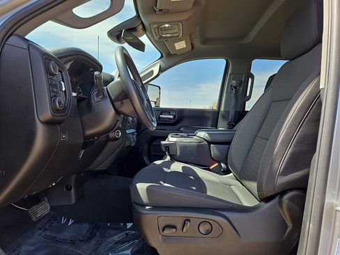 Used 2025 Chevrolet Silverado 2500 Custom w/ Custom Convenience Package image 23