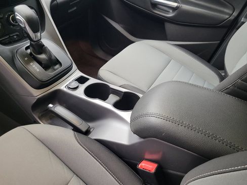 Used 2016 Ford Escape SE FWD image 26