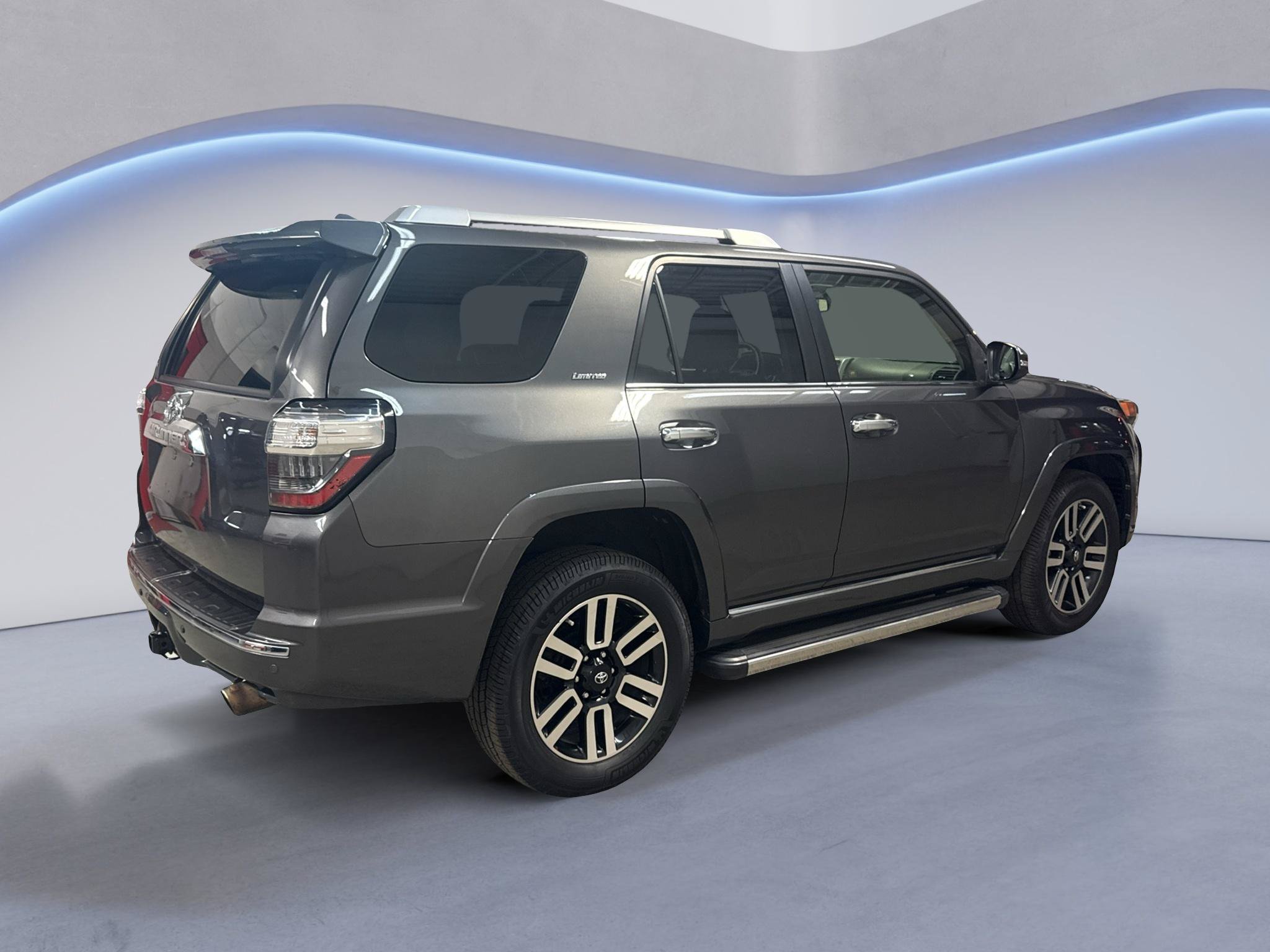 Used 2016 Toyota 4Runner Limited AWD/4WD image 8